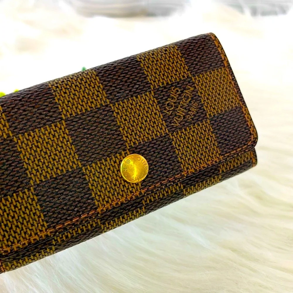 Louis Vuitton Damier Ebene Key‎ Holder